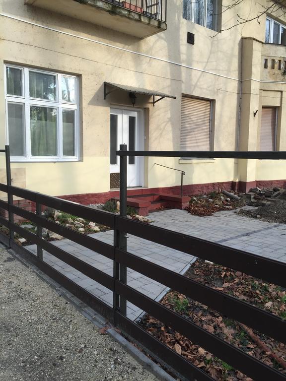 Nosztalgia Apartman Siofok Ngoại thất bức ảnh